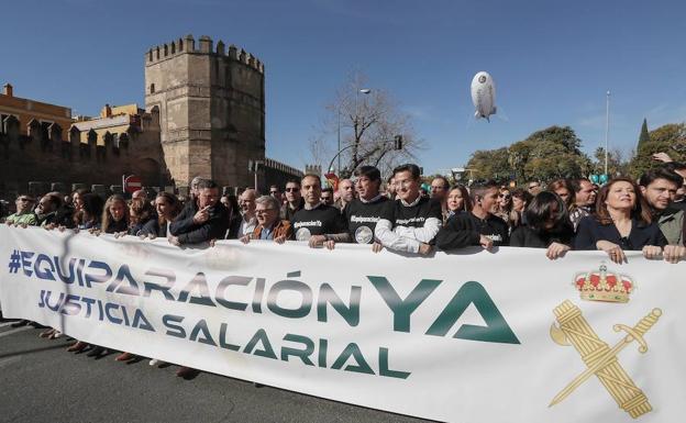 La manifestación de Policía y Guardia Civil en Almería queda aplazada por la desaparición de Gabriel