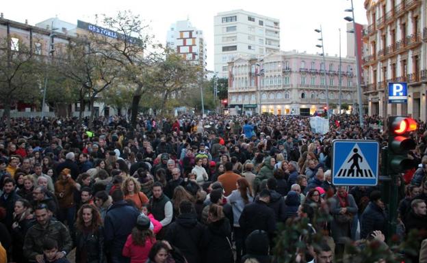 Concentración multitudinaria ayer en la capital