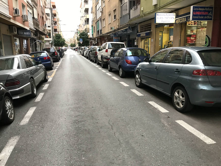 En estas calles se pondrán plazas de estacionamiento limitado y habrá que pagar por aparcar.