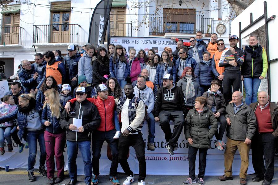 El Circuito BTT Diputación de Granada Dr. Bike se pone en marcha con el Open MTB Puerta de la Alpujarra, en el que participan 600 ciclistas