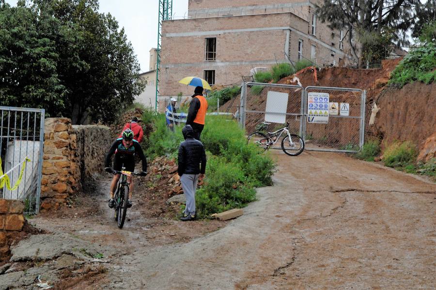 El Circuito BTT Diputación de Granada Dr. Bike se pone en marcha con el Open MTB Puerta de la Alpujarra, en el que participan 600 ciclistas