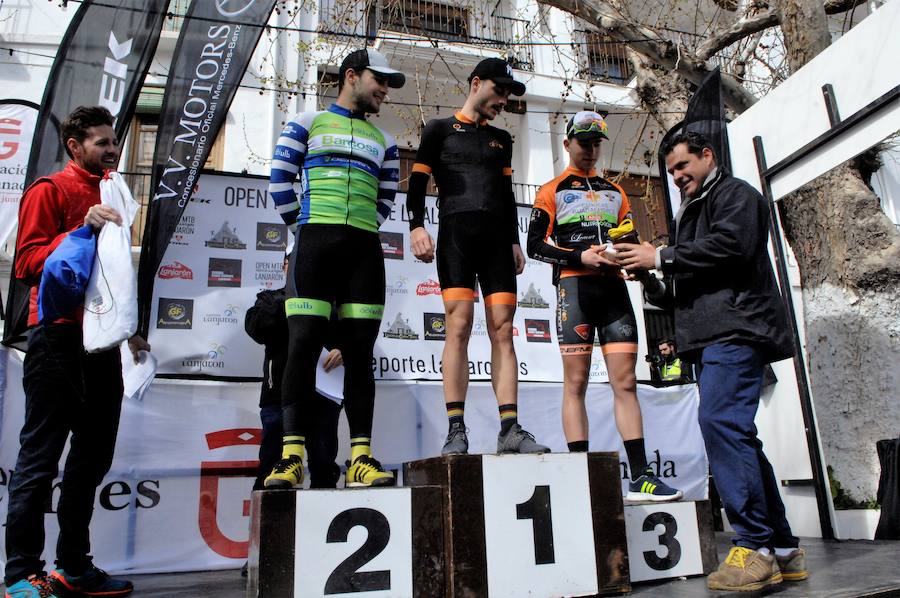 El Circuito BTT Diputación de Granada Dr. Bike se pone en marcha con el Open MTB Puerta de la Alpujarra, en el que participan 600 ciclistas