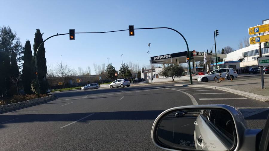 Uno de estos vehículos lleva casi tres semanas anclado en el mismo punto