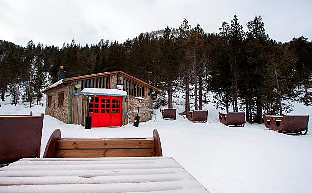 La estación situada en el Principado espera abrir todo el dominio esquiable hasta el cierre del curso