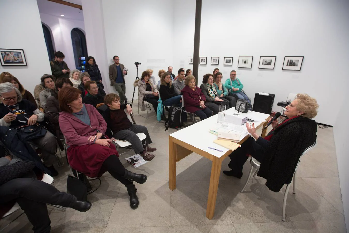 La Consejería de Cultura, coincidiendo con el Día Mundial de la Poesía, ha ampliado el mapa poético sonoro de Andalucía con más de 200 poemas ligados al paisaje donde se inspiraron y con doce nuevos audios de autores que ponen sus voces a poemas de Federico García Lorca del libro "Poeta en Nueva York".