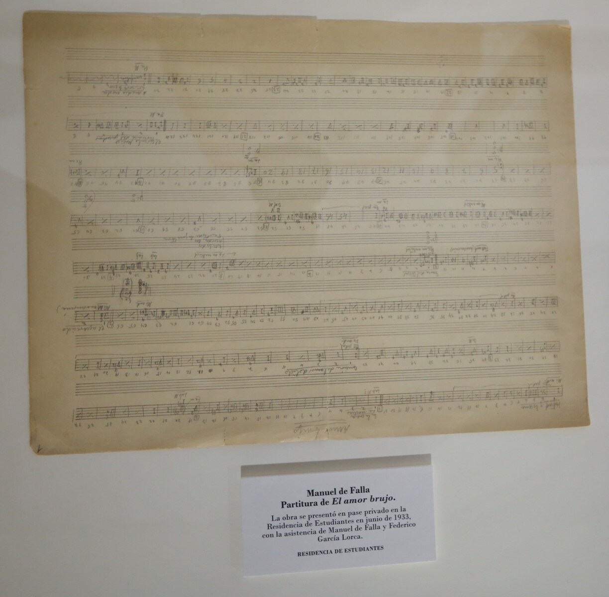 Partitura original de 'El amor burjo', de Manuel Falla. La obra se presentó en pase privado en la Residencia de Estudiantes en junio de 1933 con la asistencia del compositor y Federico García Lorca. Residencia de Estudiantes.