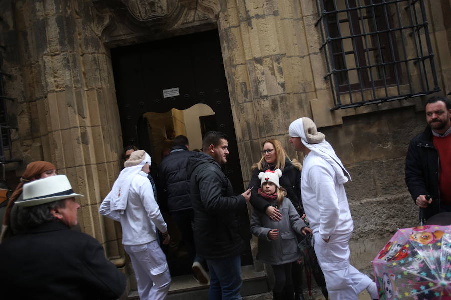 La jornada del Domingo de Ramos, pendiente del tiempo