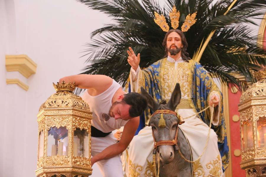 La localidad costera vive su Domingo de Ramos