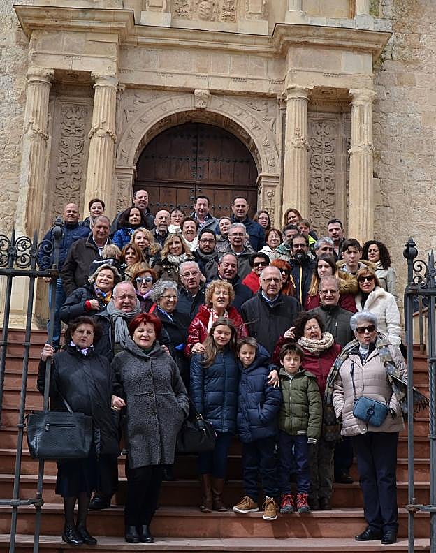 Un centenar de Titos en el encuentro de Guadahortuna.