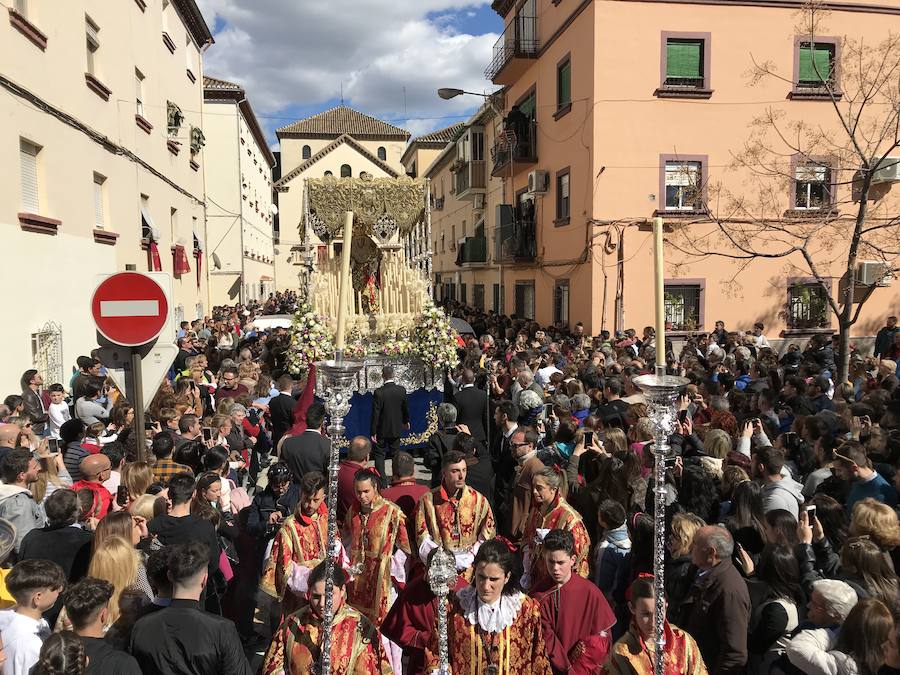 Nuestra Señora de la Luz, por las calles de la ciudad. 