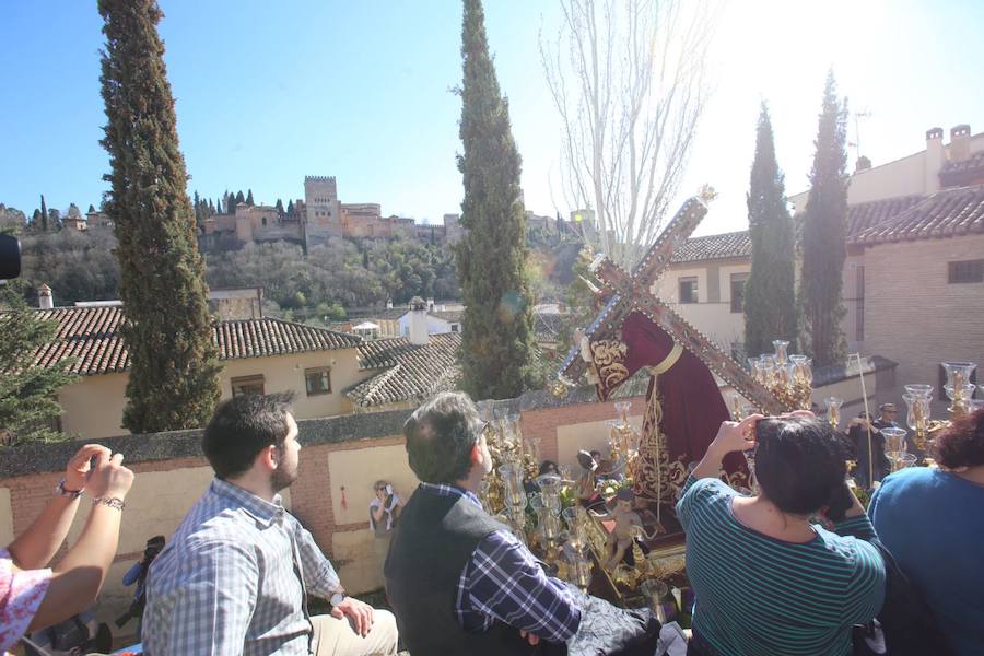 La Real Hermandad del Santo Via-Crucis, cofradía de Nazarenos de Nuestro Padre Jesús de la Amargura, María Santísima de las Lágrimas y Nuestra Señora de los reyes.