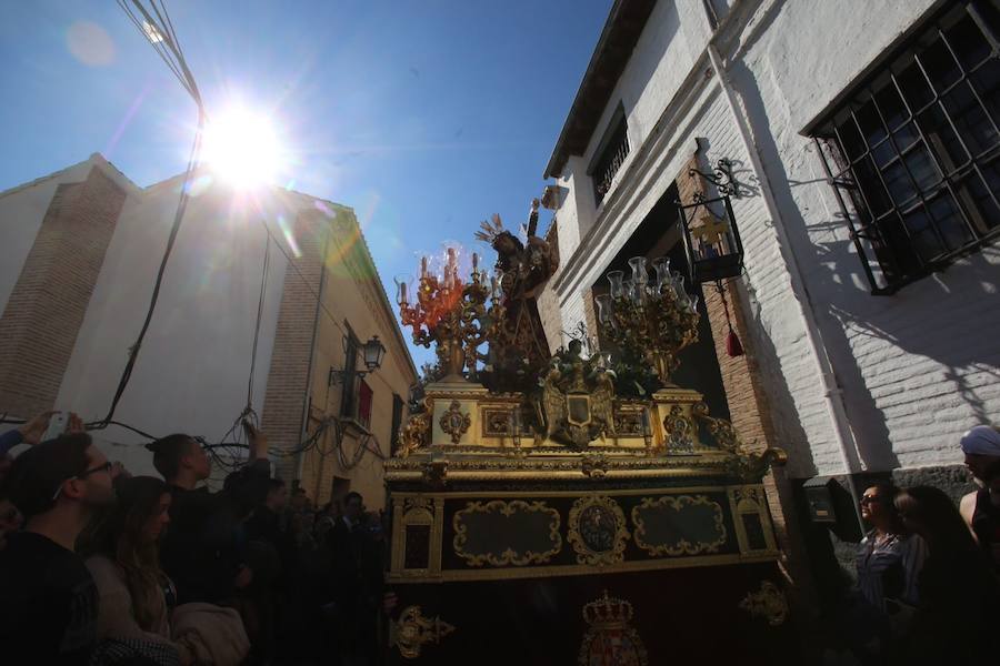 La Real Hermandad del Santo Via-Crucis, cofradía de Nazarenos de Nuestro Padre Jesús de la Amargura, María Santísima de las Lágrimas y Nuestra Señora de los reyes.