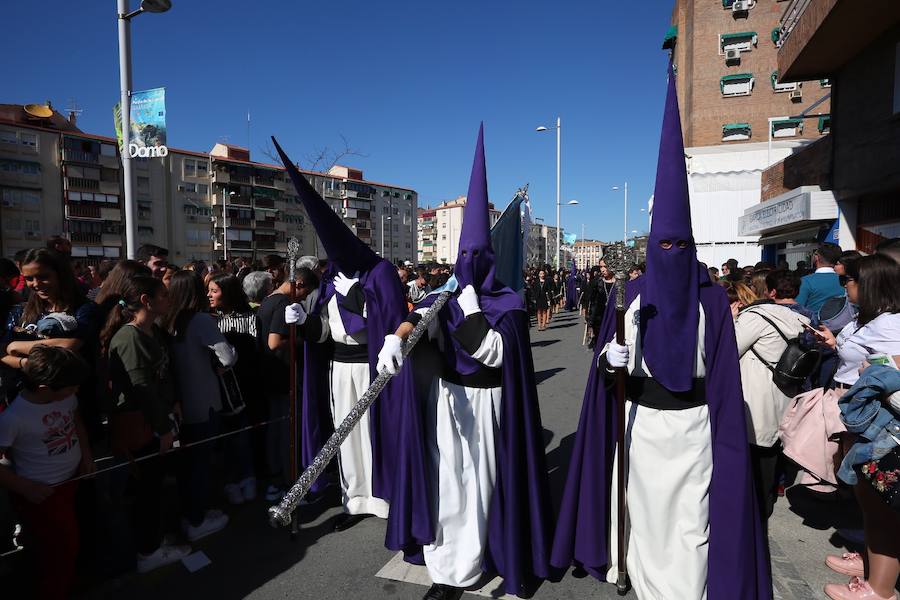 El Cristo de la Lanzada y María Santísima de la Caridad abren el Martes Santo desde la parroquia de Nuestra Señora de los Dolores