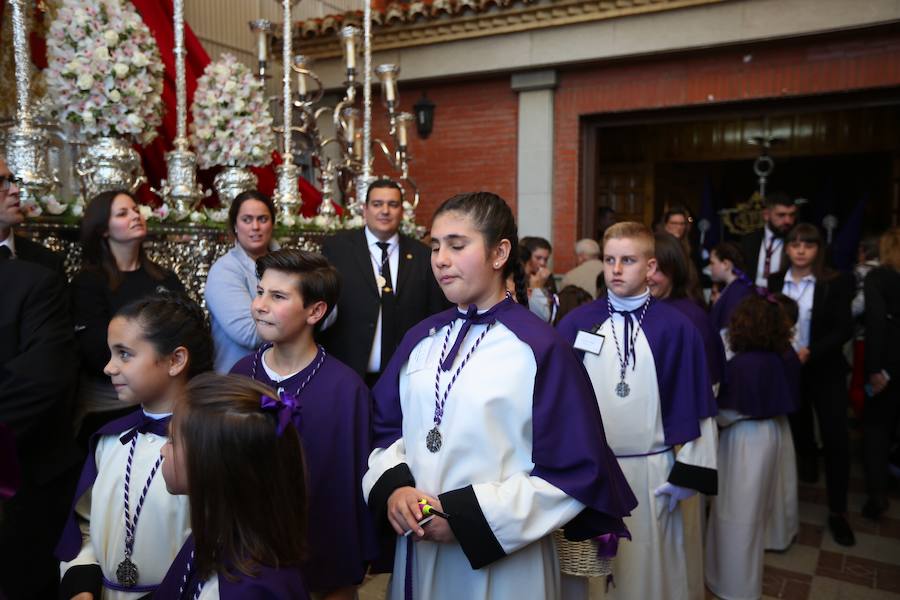 El Cristo de la Lanzada y María Santísima de la Caridad abren el Martes Santo desde la parroquia de Nuestra Señora de los Dolores