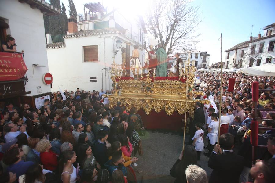 La hermandad de Nuestro Padre Jesús del Perdón y María Santísima de la Aurora Coronada procesiona este Jueves Santo