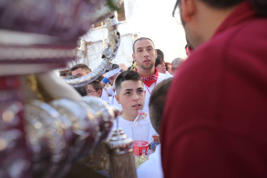 La hermandad de Nuestro Padre Jesús del Perdón y María Santísima de la Aurora Coronada procesiona este Jueves Santo