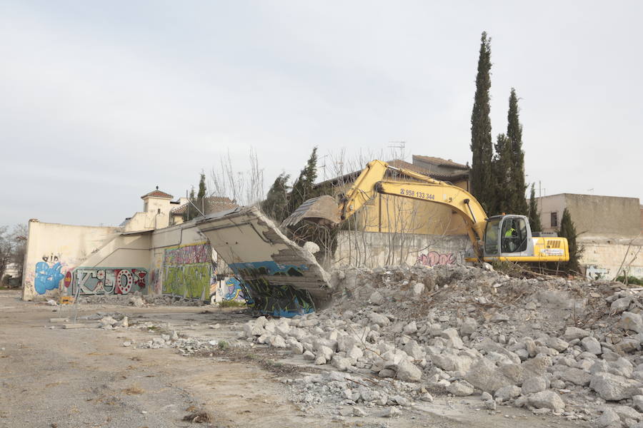 El derribo de los viejos pabellones de Mondragones permitirá crear el primer parque arqueológico romano de Granada