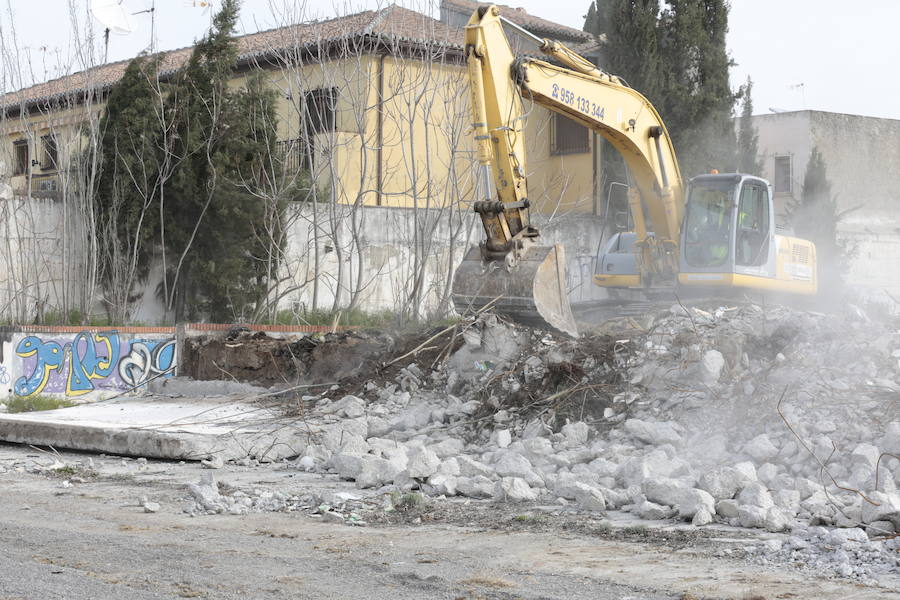 El derribo de los viejos pabellones de Mondragones permitirá crear el primer parque arqueológico romano de Granada