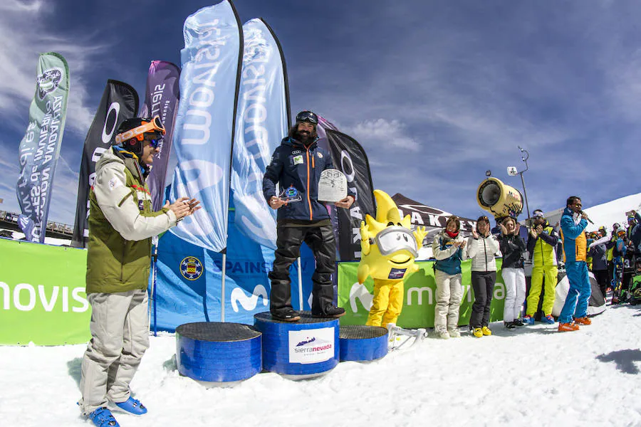 La estación y las federaciones Española y Andaluza homenajean al 'rider' por su medalla de bronce lograda en snowboard cross