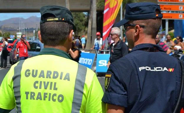 PROMOCION, GORRA OFICIAL UNIFORMIDAD ESCALA EJECUTIVA POLICIA NACIONAL