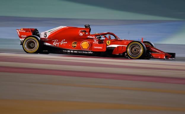 Sebastian Vettel ha logrado la 'pole' en Baréin.