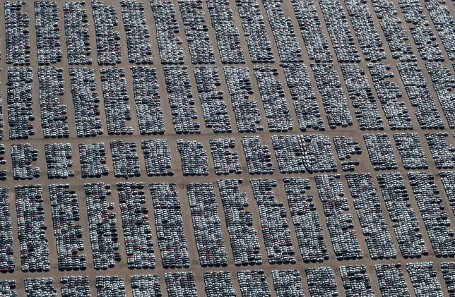 Casi 300.000 vehículos se encuentran en campos de Estados Unidos donde los ha concentrado la compañía a la espera de saber qué hacer con ellos