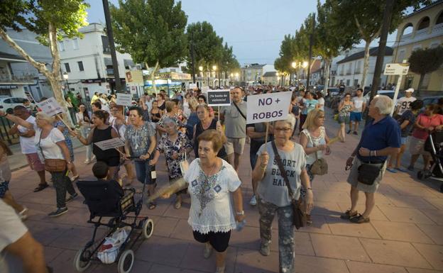 Manifestación el pasado verano en Fuente Vaqueros. 