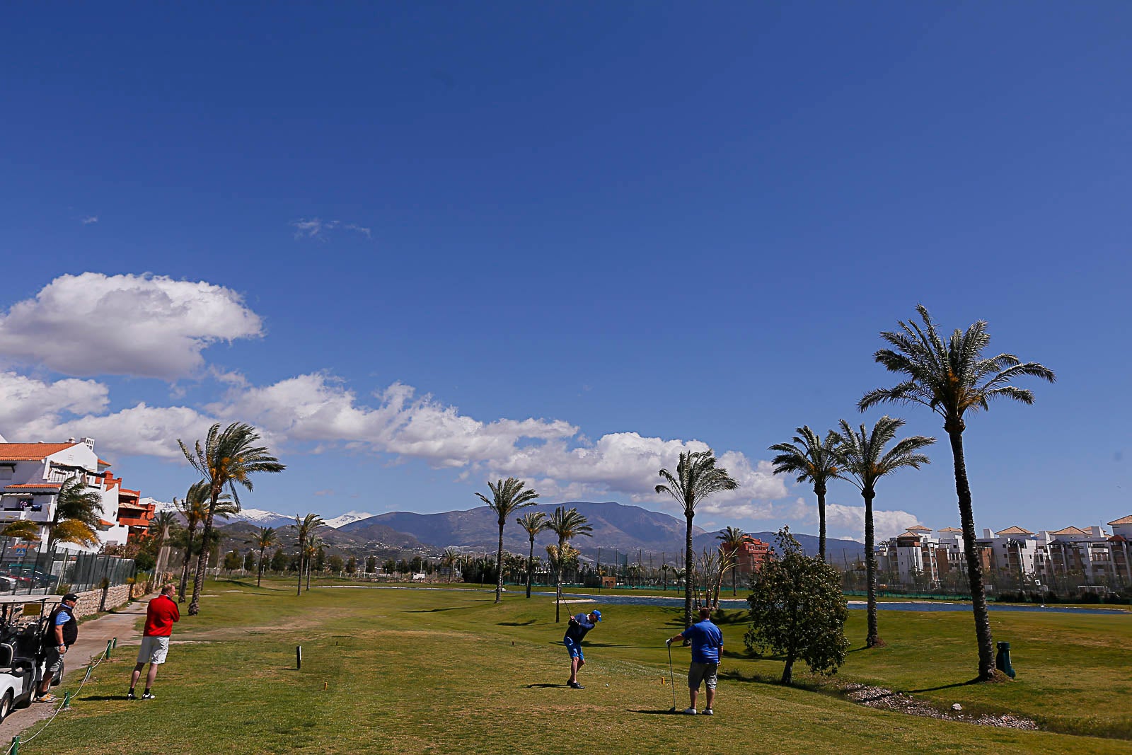 El Club de Golf Motril reunirá, con jugadores y propietarios de pisos, el dinero suficiente para salvar los terrenos del campo y alquilarlos