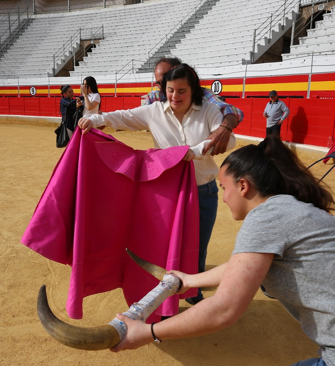 Este domingo se celebra el festival taurino a beneficio de Granadown, con El Fandi, Finito de Córdoba, Curro Díaz, Cayetano, Joaquín Galdós y el novillero Marcos