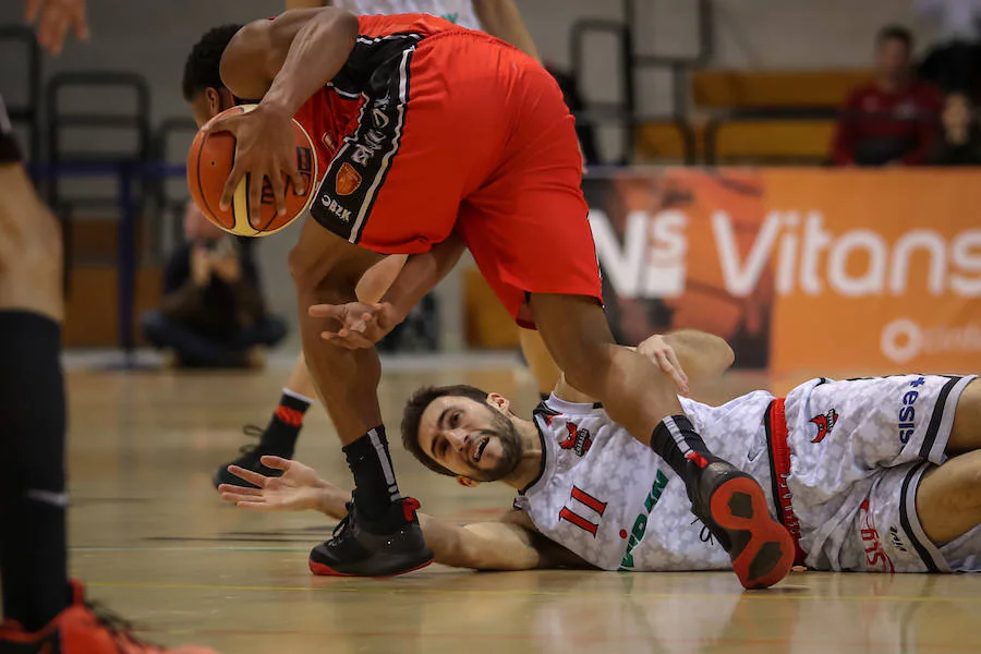 El ascenso de los granadinos se produce cuando aún falta una jornada para que concluya la fase regular al asegurarse la primera plaza