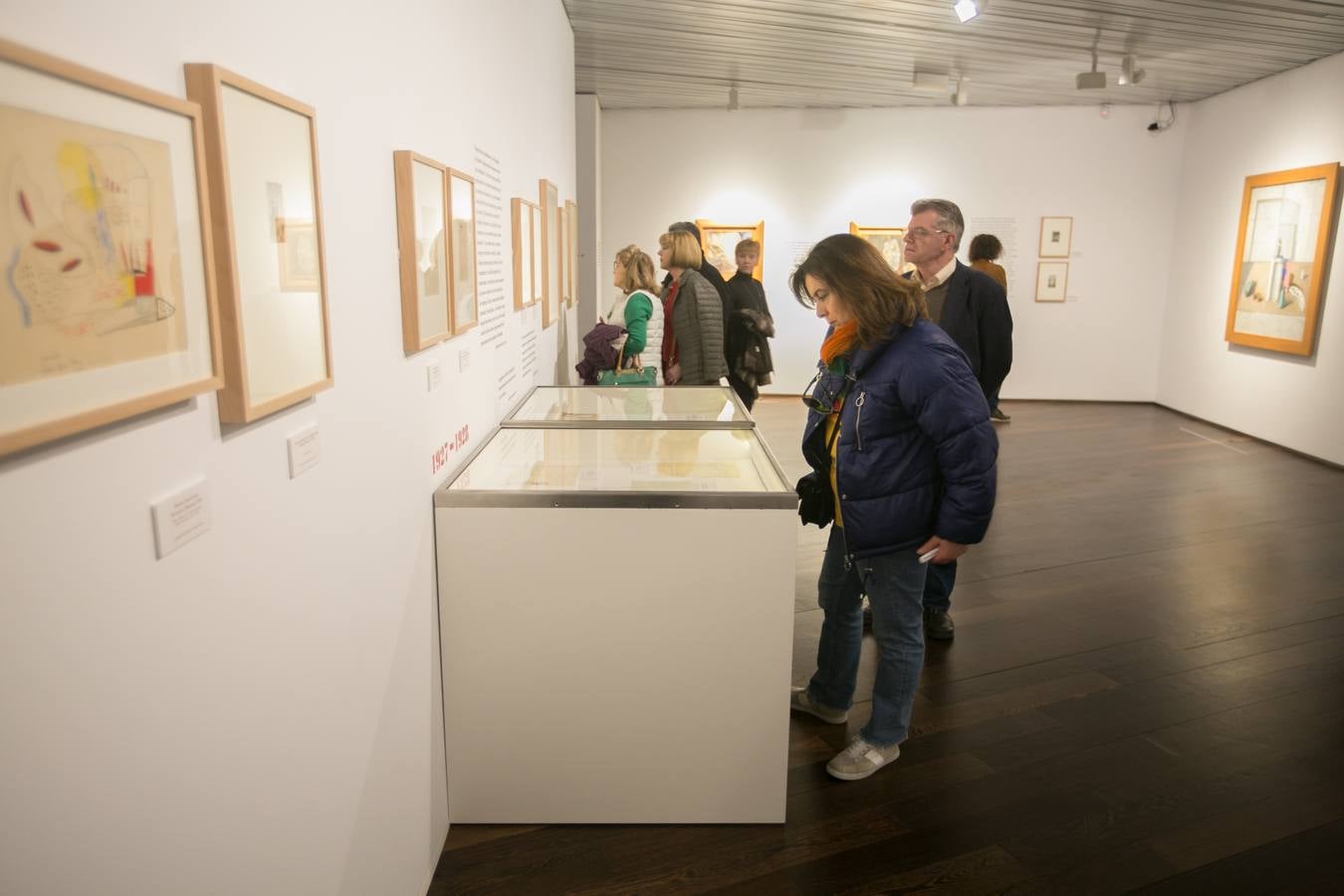 Los granadinos llenan museos y plazas en una jornada en la que el tiempo invita a disfrutar de la cultura