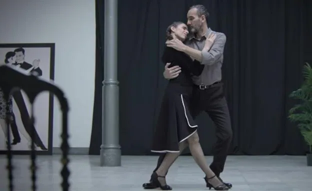 «Marco tiene ELA»: el vídeo de un paciente que baila tango para luchar contra la enfermedad