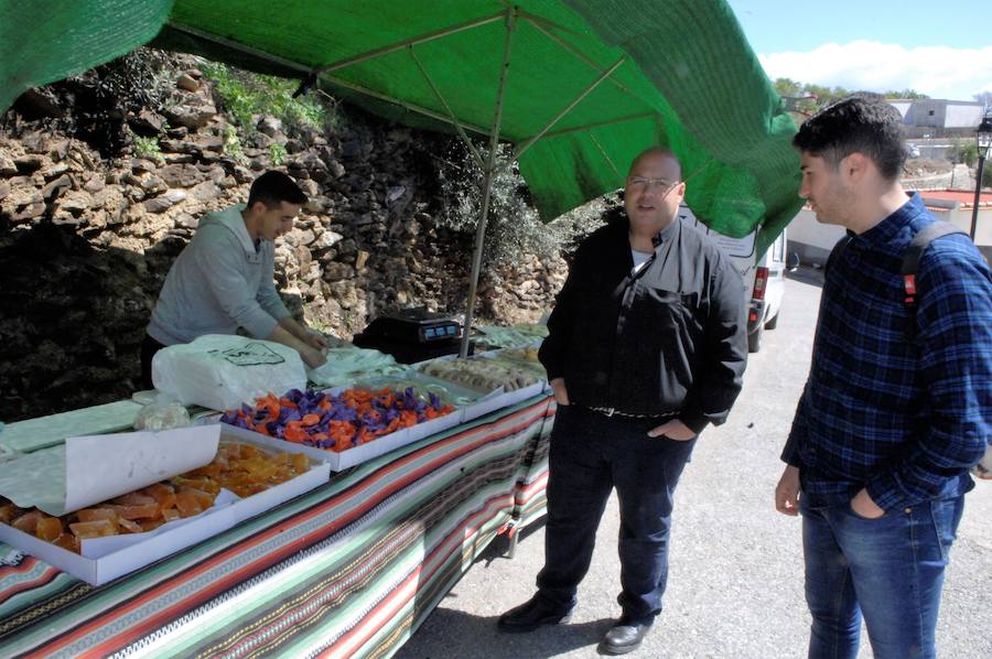 Este evento pretende dar a conocer la riqueza de este recóndito y pintoresco pueblo alpujarreño situado en la Sierra de la Contraviesa