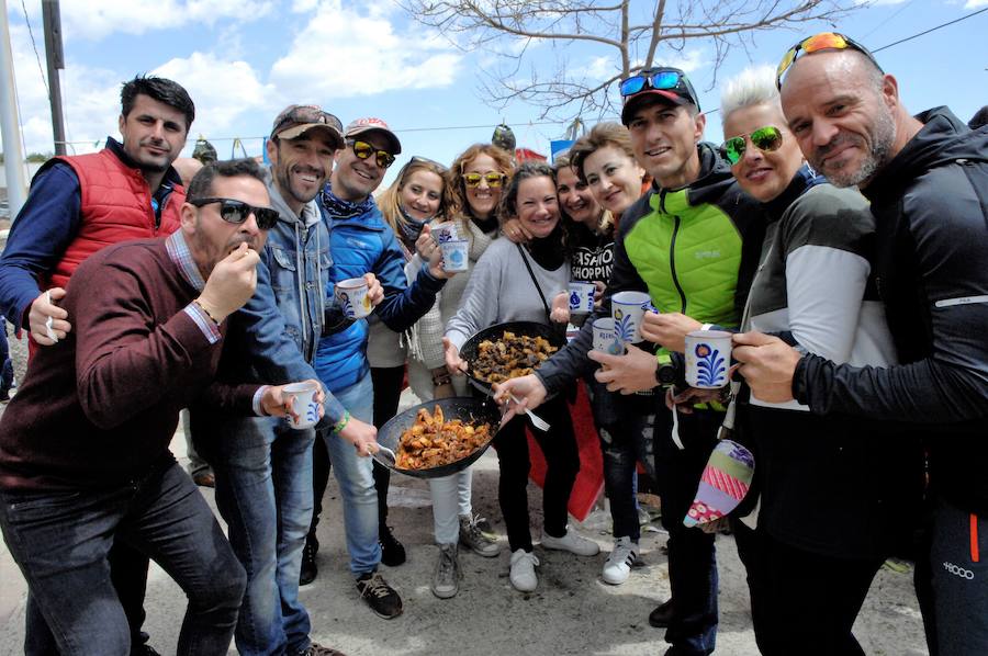 Este evento pretende dar a conocer la riqueza de este recóndito y pintoresco pueblo alpujarreño situado en la Sierra de la Contraviesa