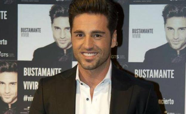 La misteriosa mujer con la que baila David Bustamante: ¿Quién es esa morena?