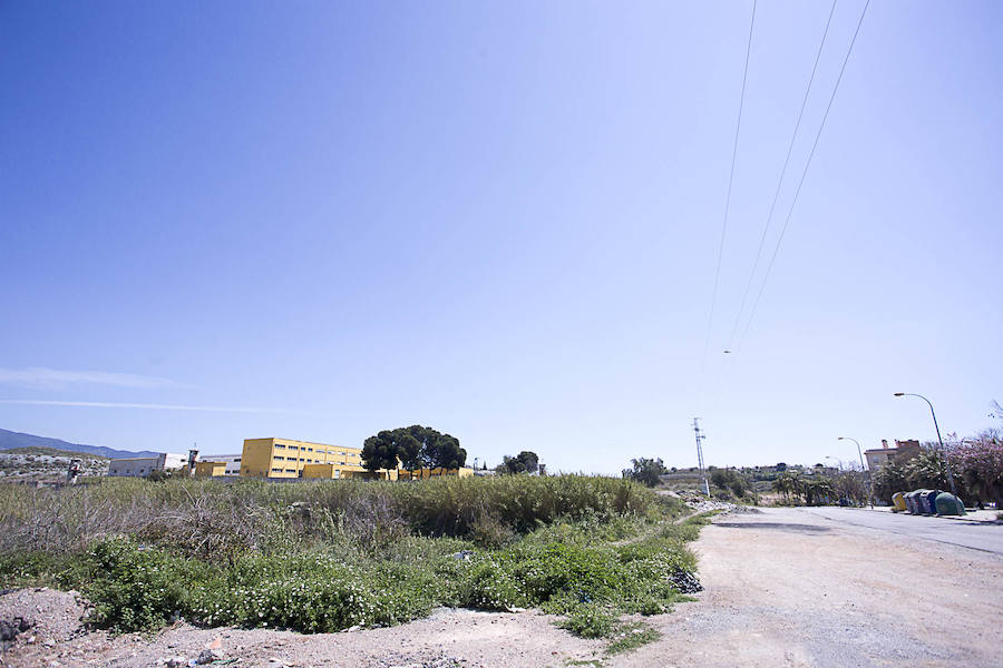 Se tardarán cuatro meses en adaptar este edificio del EVA-9 en un alojamiento para 500 inmigrantes