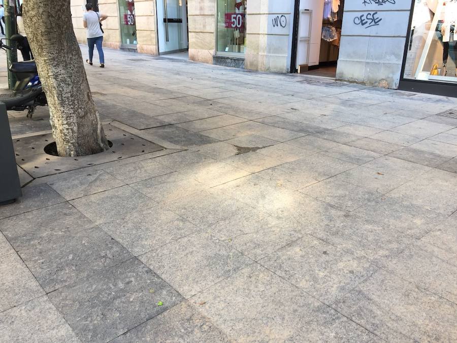 La Depresión Aislada en Niveles Altos que acecha al Golfo de Cádiz desde hace días, provoca vientos del sur que traen hasta la Bahía de Almería el polvo sahariano que hoy cubre gran parte del sur de la provincia