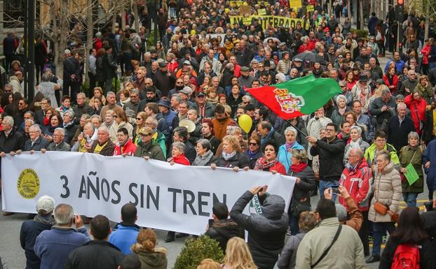 El 8 de abril Granada se manifestó por el aislamiento