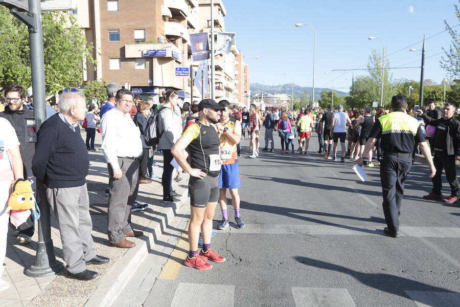 Aquí puedes ver unas maravillosas estampas de la carrera del pasado sábado en Granada