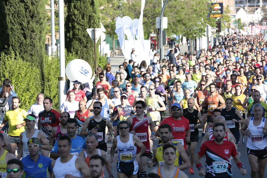 Aquí puedes ver unas maravillosas estampas de la carrera del pasado sábado en Granada