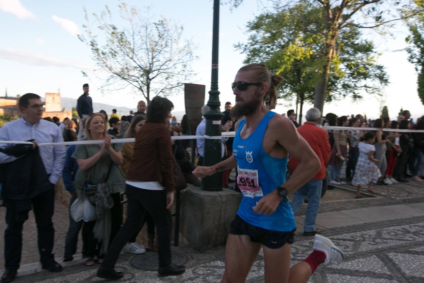 Aquí puedes ver unas maravillosas estampas de la carrera del pasado sábado en Granada