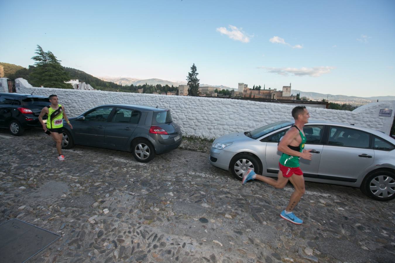 Aquí puedes ver unas maravillosas estampas de la carrera del pasado sábado en Granada