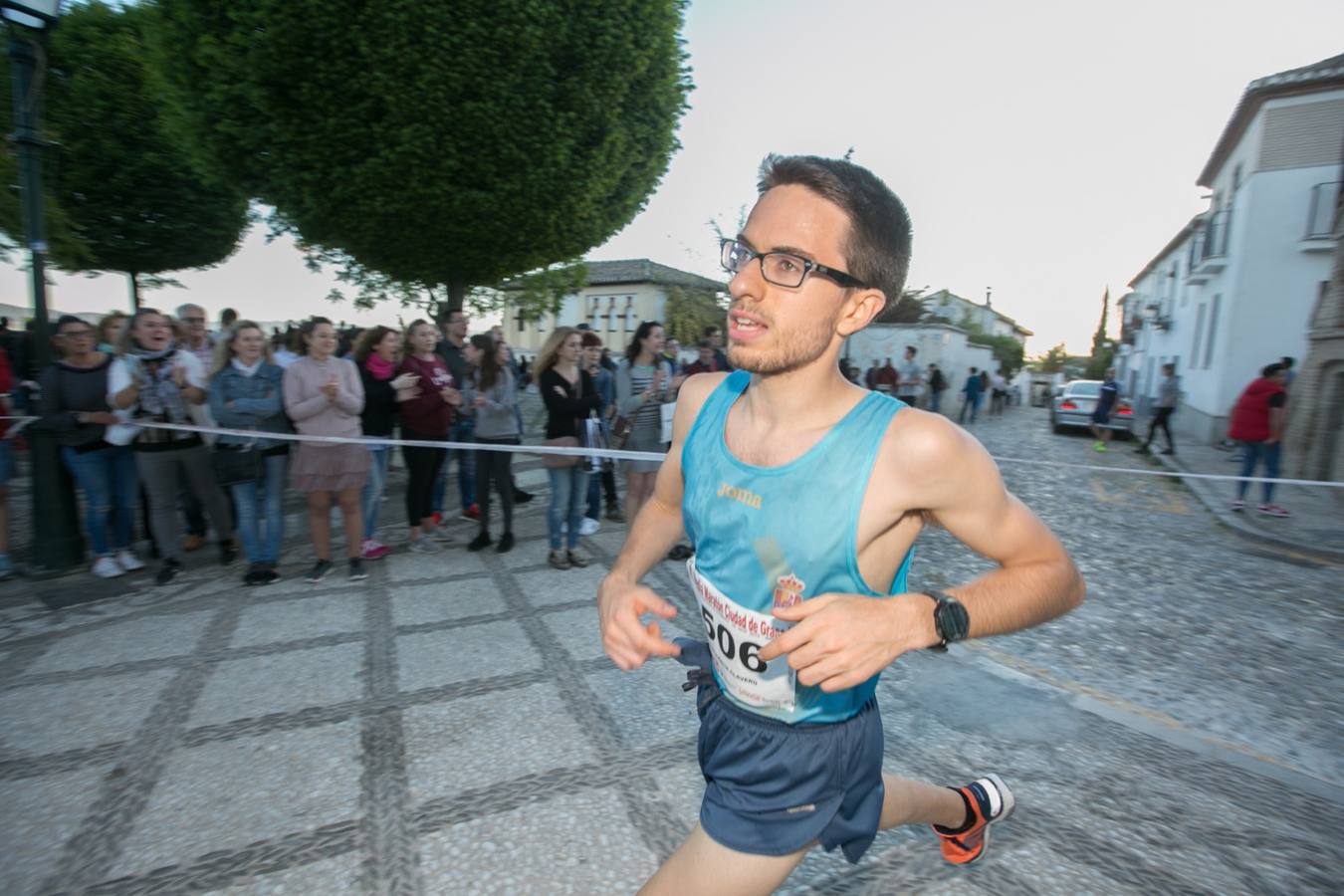 Aquí puedes ver unas maravillosas estampas de la carrera del pasado sábado en Granada