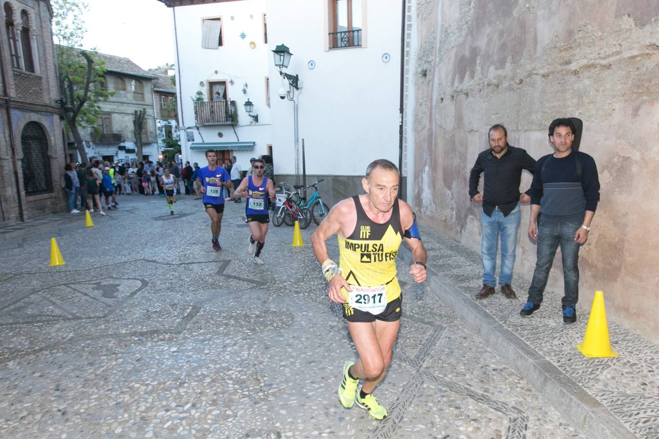 Aquí puedes ver unas maravillosas estampas de la carrera del pasado sábado en Granada