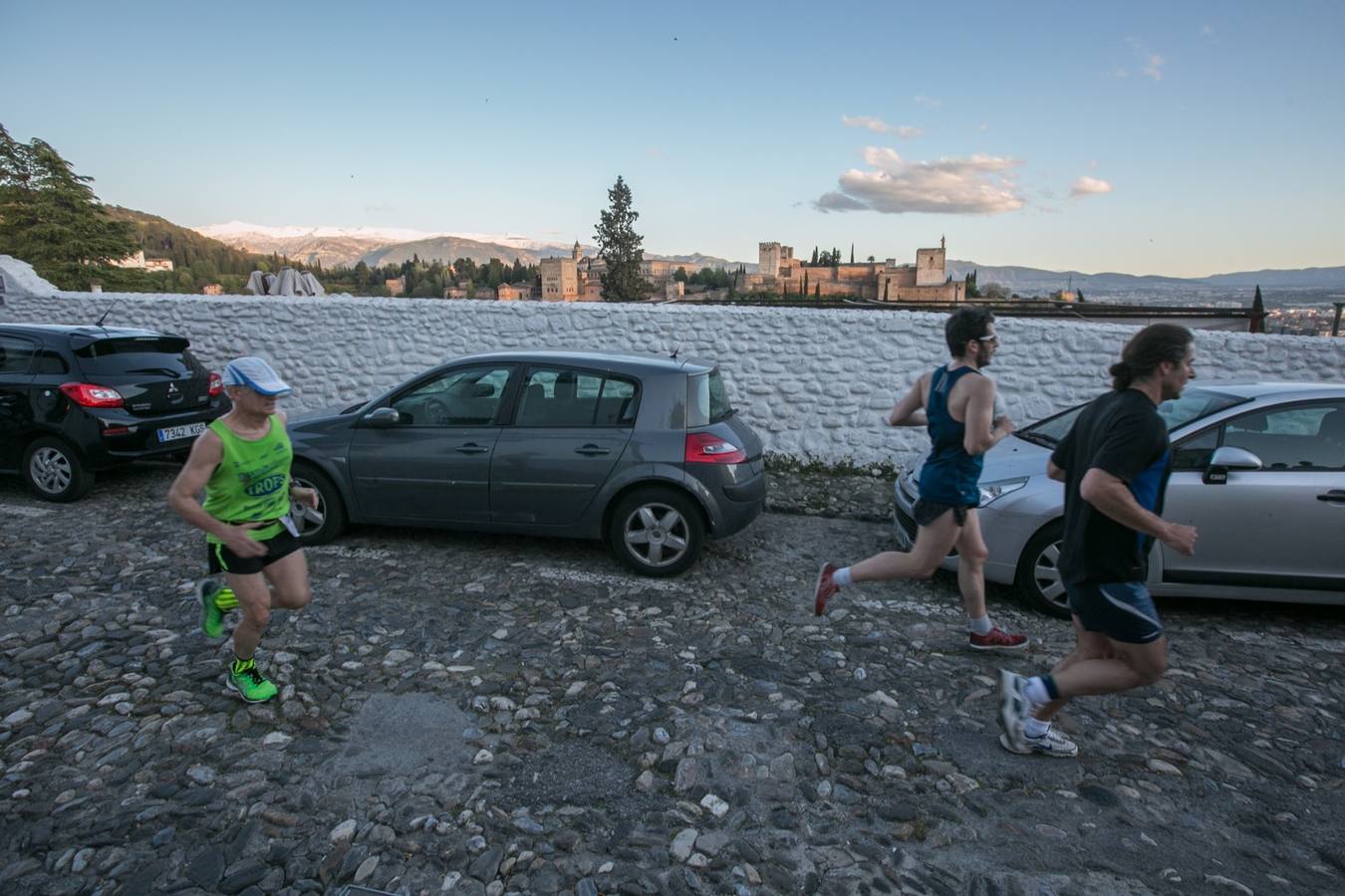 Aquí puedes ver unas maravillosas estampas de la carrera del pasado sábado en Granada