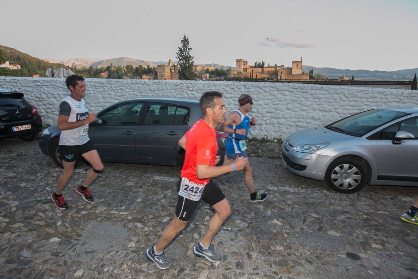 Aquí puedes ver unas maravillosas estampas de la carrera del pasado sábado en Granada