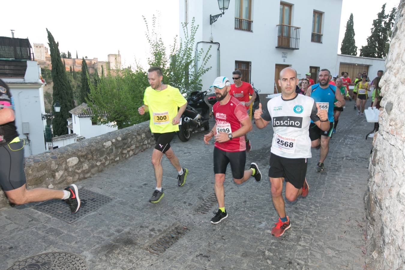 Aquí puedes ver unas maravillosas estampas de la carrera del pasado sábado en Granada