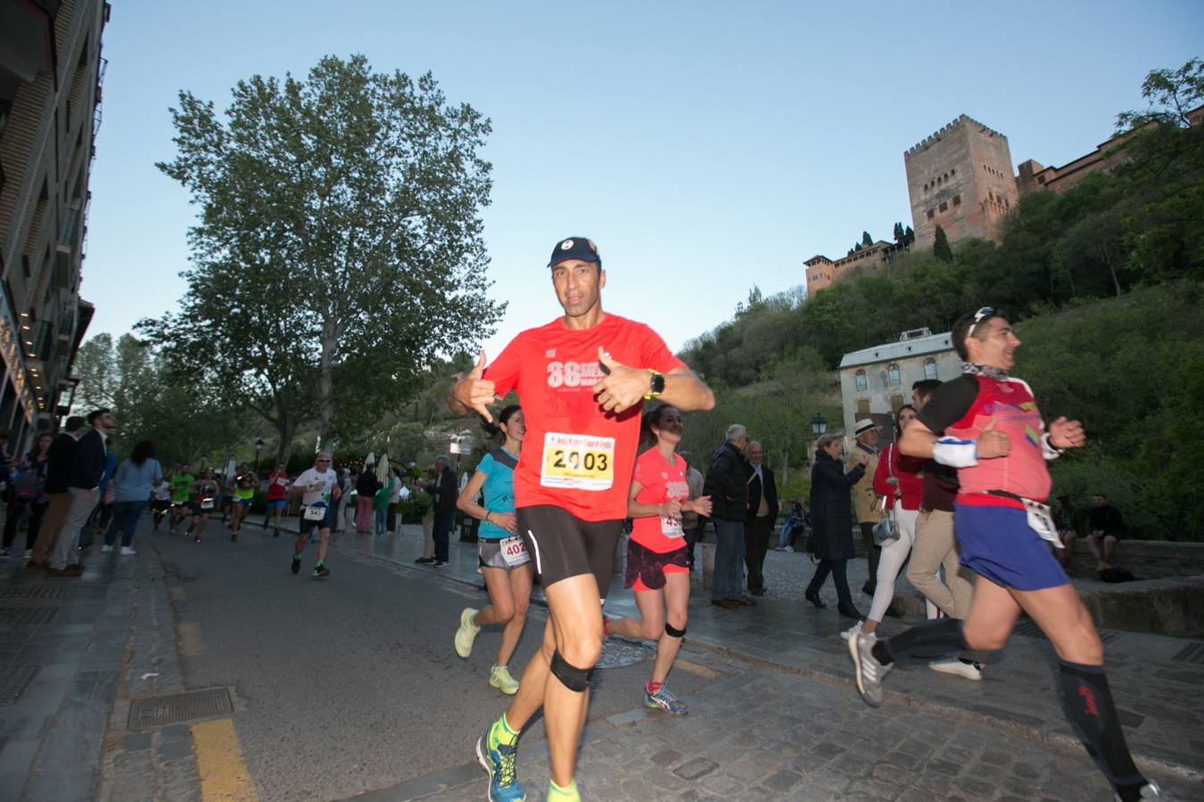 Aquí puedes ver unas maravillosas estampas de la carrera del pasado sábado en Granada