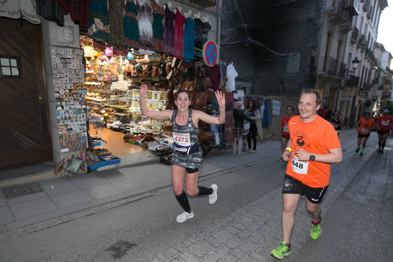 Aquí puedes ver unas maravillosas estampas de la carrera del pasado sábado en Granada