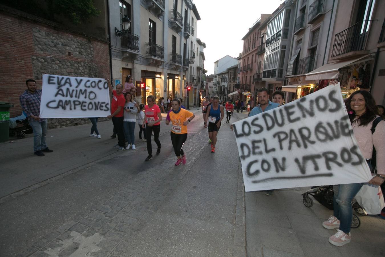 Aquí puedes ver unas maravillosas estampas de la carrera del pasado sábado en Granada